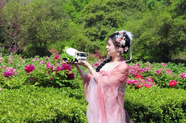 【公司新聞】美！太美了！快來欣賞凌宇“牡丹仙子”