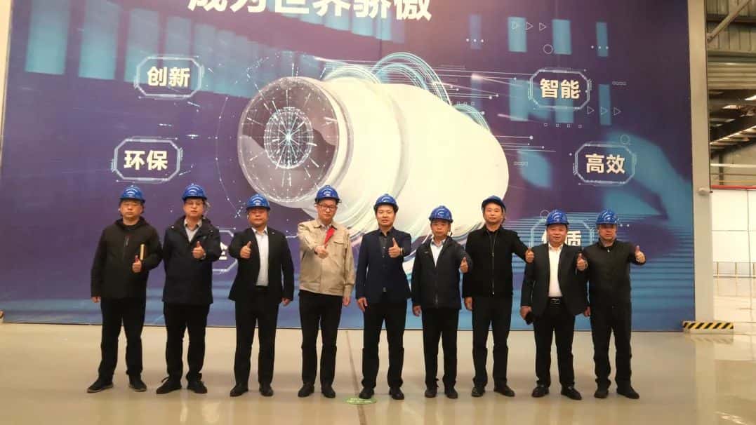 陜重汽與中集車(chē)輛攪拌車(chē)業(yè)務(wù)集團(tuán)深度交流，共繪合作新藍(lán)圖